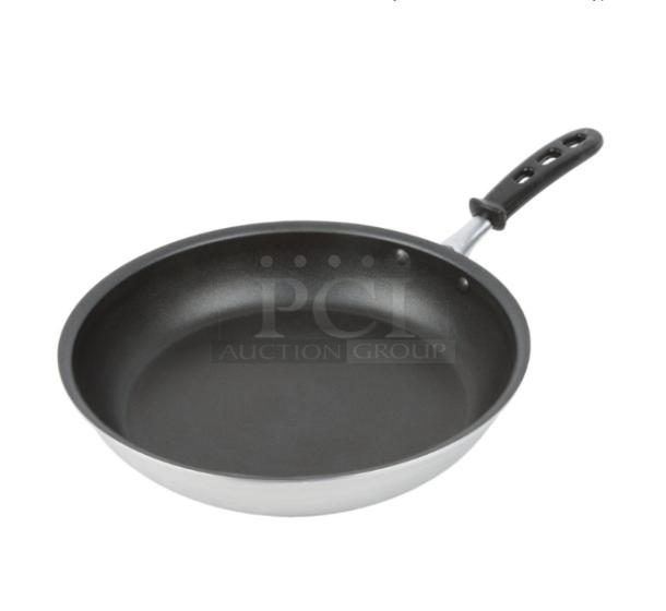 BRAND NEW Vollrath Wear-Ever 12" aluminum fry pan, CeramiGuard II non-stick, black TriVent silicone grip, Model 67932.