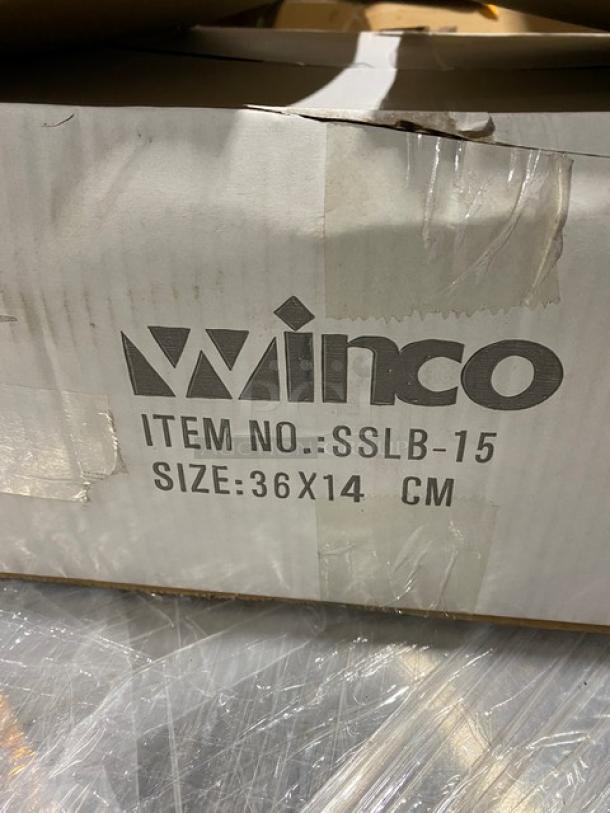 Winco SSLB-15 stainless steel brazier, induction ready, includes lid. Brand new in original packaging, size 36x14 cm.