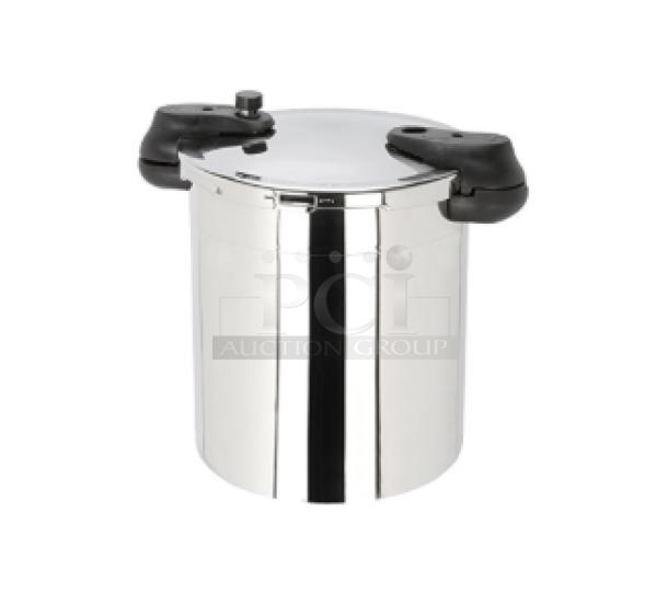 Sitram 13L Sitramax pressure cooker, new, with lid and black handles. Stainless steel, 13-liter capacity, durable design.