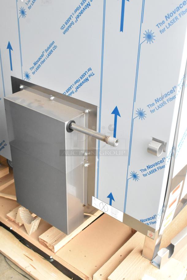 Brand new 2023 Henny Penny FPGM22172007 stainless steel convection oven, natural gas, combi, pan rack, 200,000 BTU.