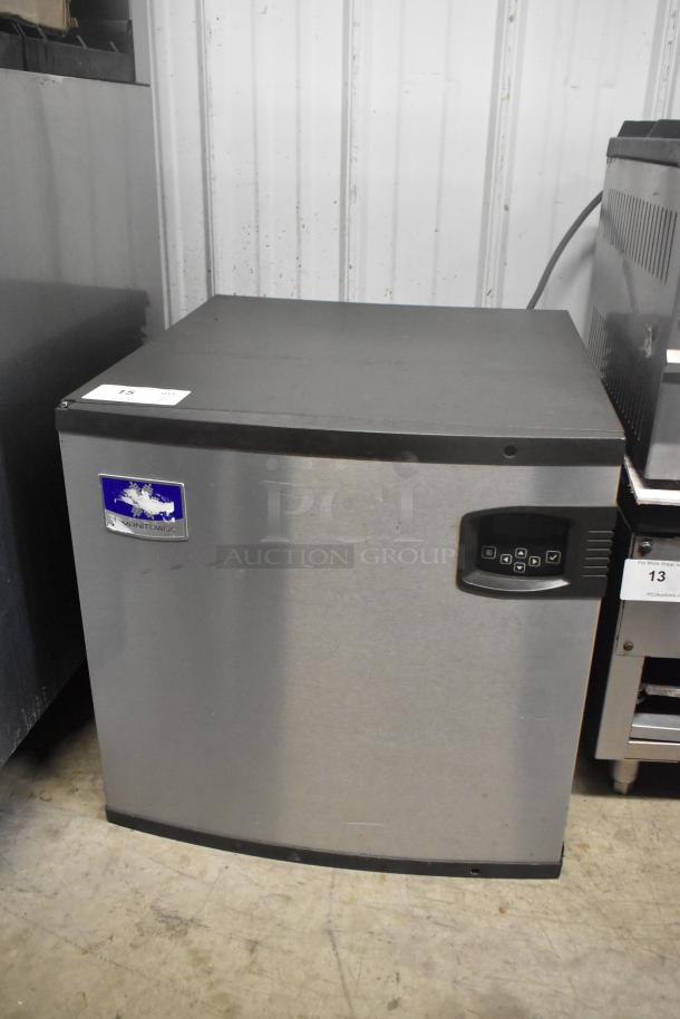 2017 Manitowoc IR0520A-161 stainless steel ice machine, commercial head unit, 115V, 1 phase, minor surface wear.