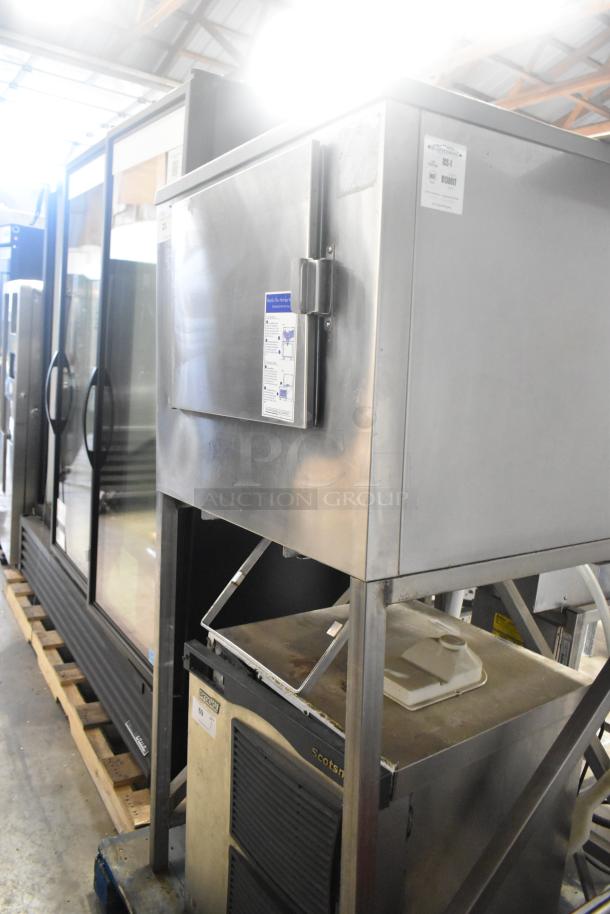 Kloppenberg ICS-1 stainless steel commercial ice bin, excellent condition, with visible labeling and sturdy structure.