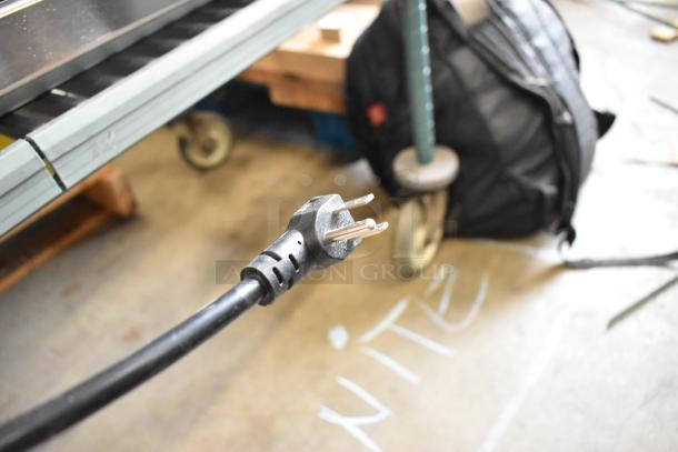 Power cord of the 2021 Amana RCS10TS stainless steel commercial microwave. 120 Volts, 1 Phase.