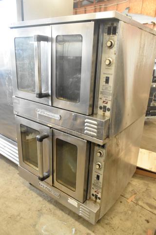 Southbend SL Series stainless steel convection oven, full size, view-through doors, thermostatic controls, on commercial casters.