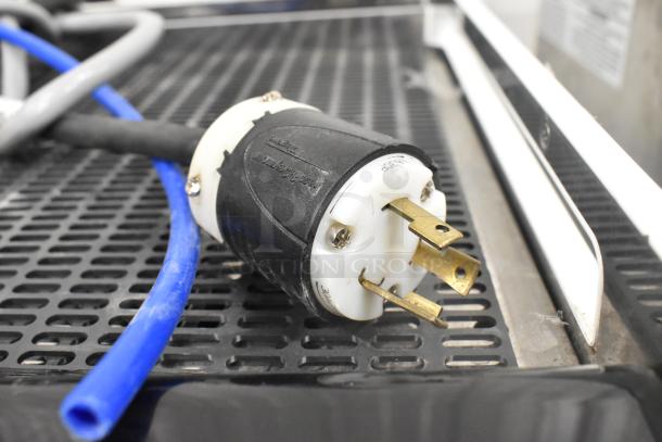 Plug and wires for Faema Teorema stainless steel 2-group espresso machine, showing electrical connector.