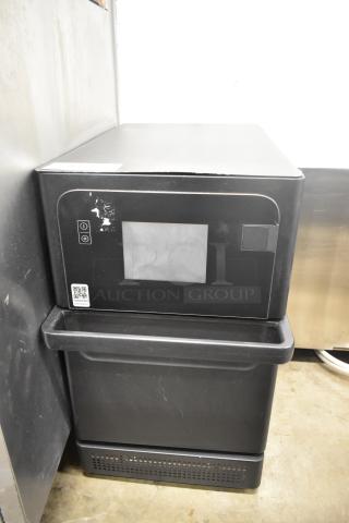 2023 Merrychef eikon e2s Metal Commercial Countertop Electric Powered Rapid Cook Oven. 208/240 Volts, 1 Phase. - Item #1223071