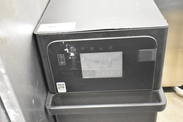 2023 Merrychef eikon e2s rapid cook oven, black metal, touchscreen, QR code label, 208/240V, 1 Phase, commercial use.