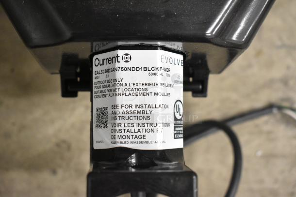 Brand new Current Evolve light fixture, model EALSO35D2AN750NDD1BLCKF-WQR. Outdoor use only, 480V, 70W LED, UL certified.