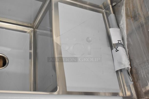 Regency 600S31824218 stainless steel 3 bay sink with dual drain boards, brand new scratch and dent, no legs.