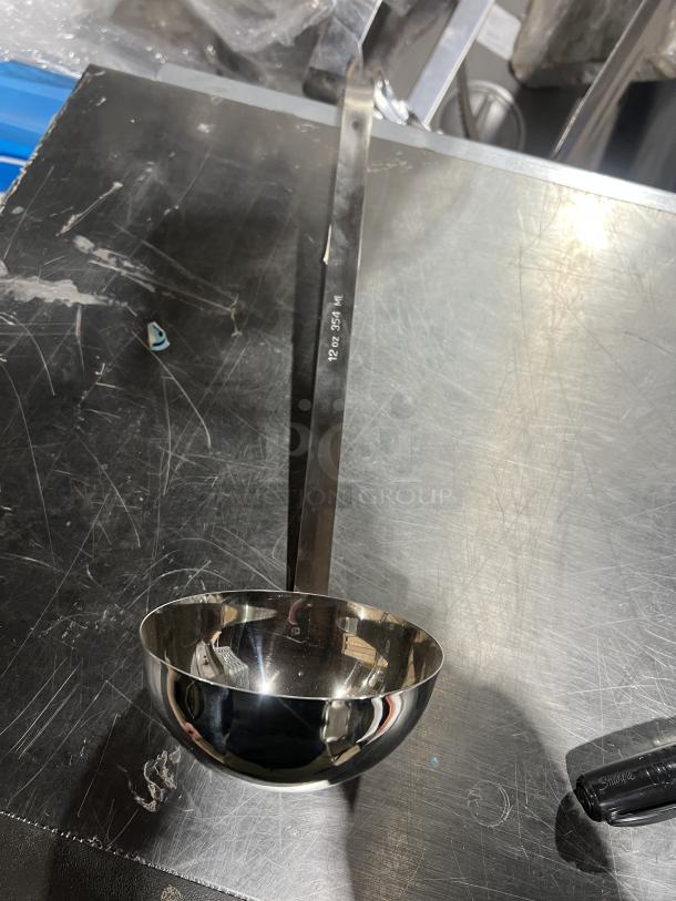 Adcraft LD-12 commercial stainless steel 12 oz ladle, new condition, with 12 oz/354 ml marking on handle.