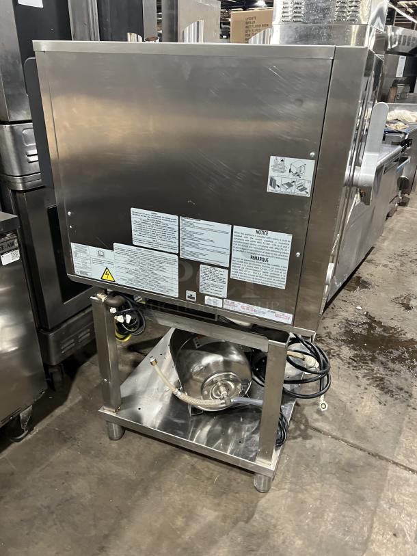 Angelopo FX61G3UKX02 stainless steel gas combi oven with wired racks, touch display, on legs, model SN: 64272053601.