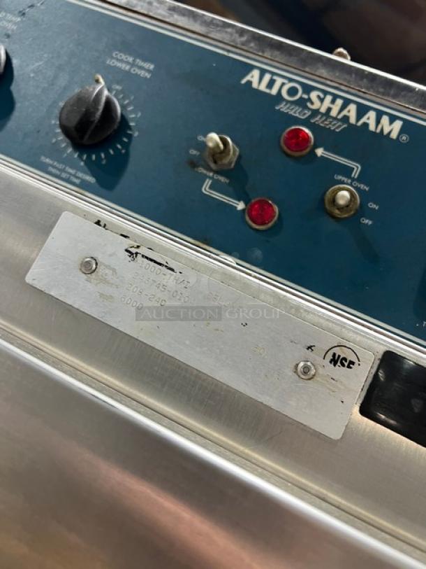 Alto-Shaam 1000-TH/I Cook & Hold Oven, stainless steel, dual compartments, wire racks, 208-240V, 1-phase, on casters.