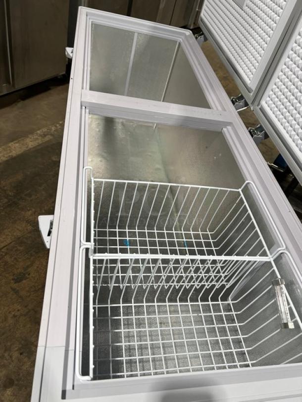 KoolMore SCF20C commercial white chest freezer, 2024 model, with poly-coated wired basket, excellent condition.