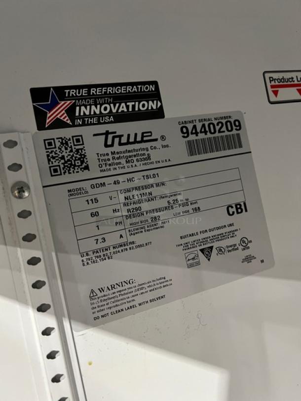 True Commercial Double Glass Door Refrigerator label, Model GDM-49-HC~TSL01, SN: 9440209, 115V 1 Phase, Energy Star.