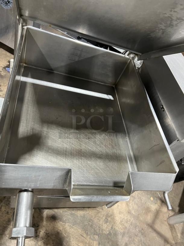 Cleveland stainless steel natural gas open base tilt skillet, 115V 1 Phase, commercial use, excellent condition.