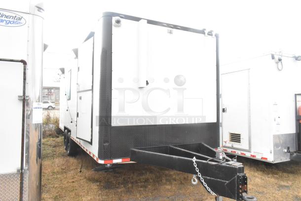 Southern Dimensions 24' cold food and beverage trailer, fully equipped, new in 2021, unbranded, clear title.