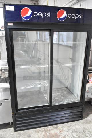 Beverage Air MT45 Metal Commercial 2 Door Reach In Cooler Merchandiser w/ Poly Coated Racks. 115 Volts, 1 Phase. Tested and Working! - Item #1223542
