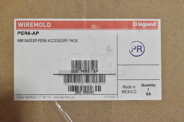 Wiremold PER6-AP accessory pack label, WM104EXP-PER6, made in Mexico, quantity 1. Labels show barcode and product details.