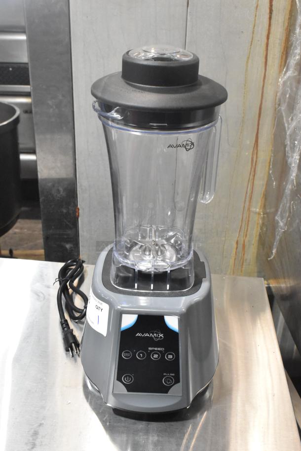 Brand new AvaMix 928BL2K64 2 hp commercial blender with keypad control, 64 oz. Tritan™ container, 120V, minor scratches.
