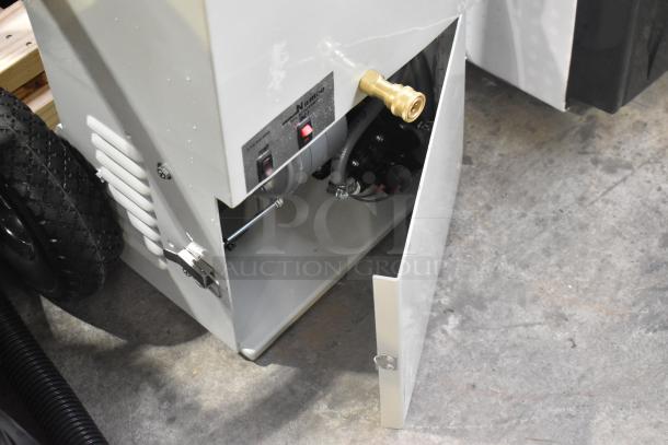 Brand new Namco Scooter Cub 4115 Carpet Extractor, 6-gallon, 115V, scratch and dent, missing hose, model MDR-9CP.