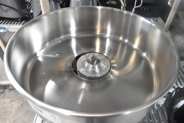 Brand new 2025 Carnival King 382CCME21 cotton candy machine with 21" stainless steel bowl, minor scratches. 110V, 1 Phase.