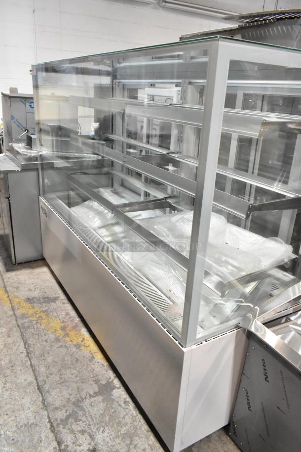 Brand new Avantco 193BCF72W bakery display case, 70 7/8" wide, square glass, white finish, scratch and dent model.
