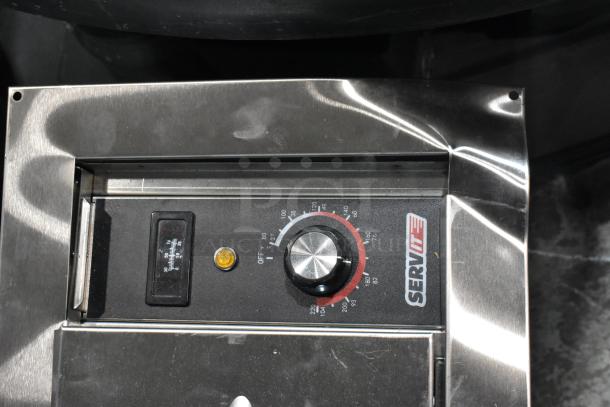 ServIt 423WDSBI1 stainless steel drawer warmer, brand new with scratch and dent. Features temperature dial and ServIt logo.