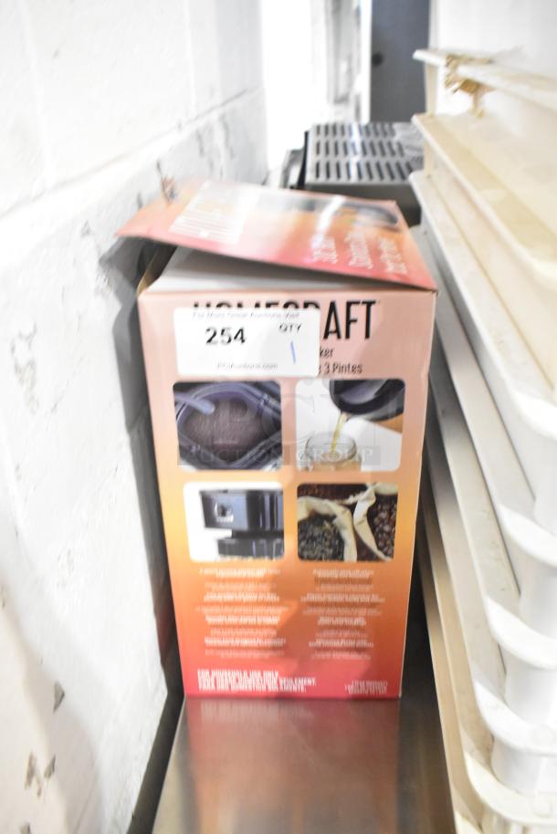 HomeCraft HCIT3BS 3-Quart Black Café Iced Coffee and Tea Brewing System, new in box, highlights brewing features.