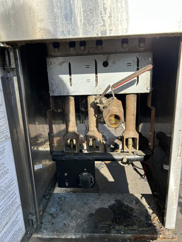 Frymaster ESG35T 35lb Stainless Steel High Efficiency Gas Fryer, inner view showing heating elements, tested and working.