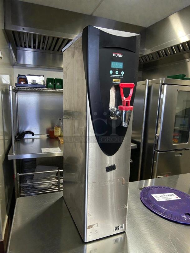 Bunn 43600.0002 H5X stainless steel hot water dispenser, 5-gallon, 208V, excellent condition. Display shows 212 degrees.