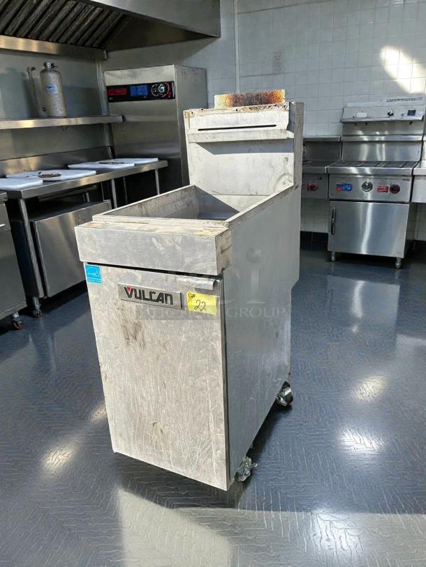 Vulcan 1VEG35M-1 floor fryer, natural gas, 35-40 lb. capacity, 70,000 BTU, tested and working, visible wear, model plate shown.