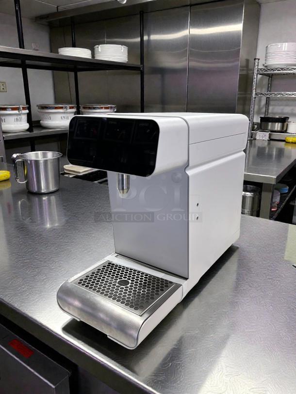 Marco MilkPal Automatic Milk Dispenser, model MilkPal, in excellent condition, stainless steel finish, tested and working.