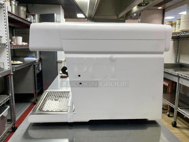 Marco MilkPal Automatic Milk Dispenser, white, tested and working, excellent condition, with drip tray, ideal for food service.