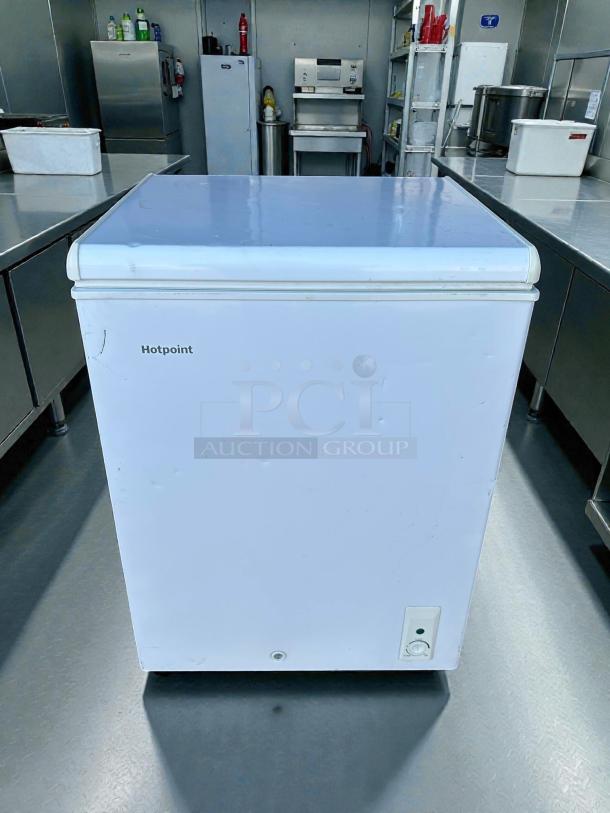 Hotpoint 4.9-cu ft chest freezer, model HCM5QWWW, white, excellent condition, convertible to refrigerator, tested, working.