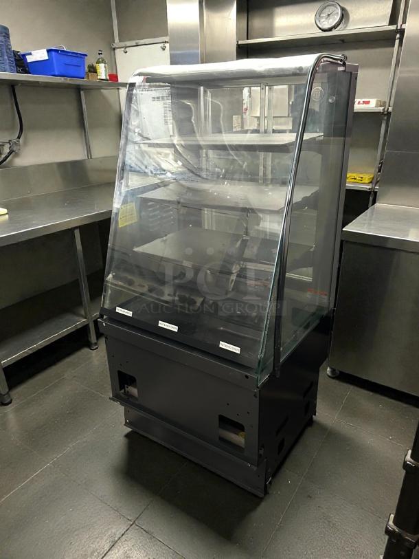 STRUCTURAL CONCEPTS S82755 27” curved bakery dry display case, tested and working, glass panels, black finish.