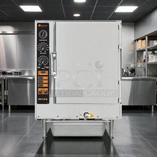 Groen XS-208-8-3 stainless steel tabletop steamer, 208V, 3 phase, 8 kW, tested, working, front control panel, premium condition.