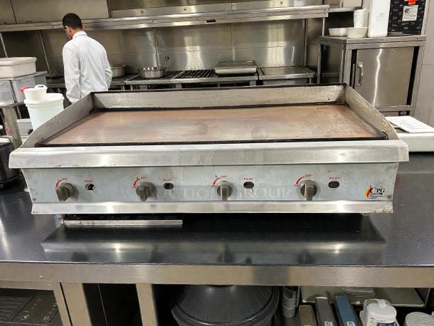 Cooking Performance Group GM-CPG-48-NL 48" gas griddle, manual controls, 120,000 BTU, tested, working, stainless steel, great condition.