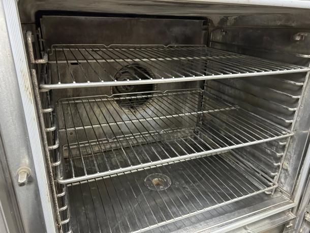 Blodgett BX-14G-NAT combi oven interior with racks, natural gas, boilerless, 130,000 BTU, tested and working condition.