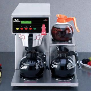 Curtis ALP3GTR12A000 decanter coffee maker, great condition, automatic, 4 gal/hr, 120v. Three decanters visible.