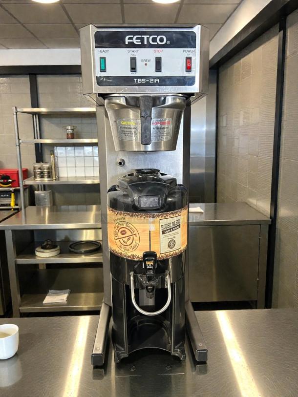 Fetco TBS-21A E21016 iced tea brewer in excellent condition, tested and working, featuring 3.0-gallon capacity.
