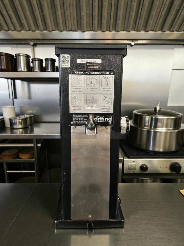 Ditting KR1403 commercial coffee grinder in excellent condition, tested and working. Features operating instructions label.