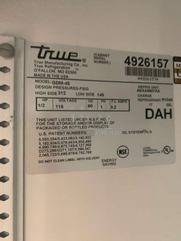 True GDM-45 label; 115V, model GDM-45, great condition glass merchandiser; tested, working; O’Fallon, MO, USA; NSF certified.