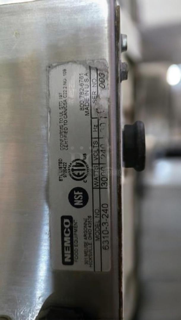 Nemco 6310-3 electric double burner hot plate, superb condition, 240V, fully tested, ETL/NSF certified.