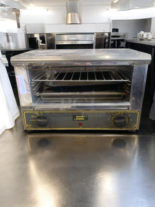 Equipex Sodir Electric Countertop Oven, 120V, with control knobs and rack. Great condition, fully tested and operational.