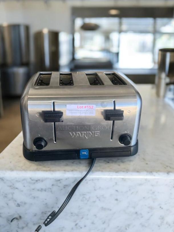 Waring WCT708 commercial 4-slice toaster, great condition, stainless steel, fully tested, 120V, Torrington, CT, USA.