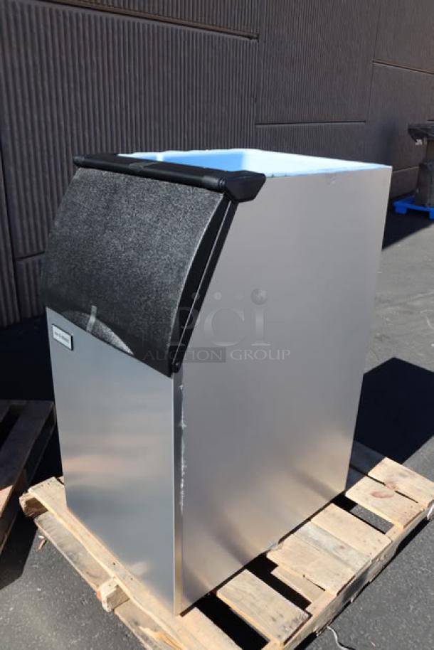 Ice-O-Matic B42PSC ice storage bin, 351 lb capacity, brand new, minor dents/scratches, out of packaging. S/N: 25031280010304.
