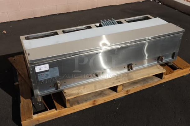 ServIt EST-4WS four pan electric steam table, 120V, 2000W, stainless steel, adjustable undershelf, minor scratches/dents, S/N: 2024061508004.