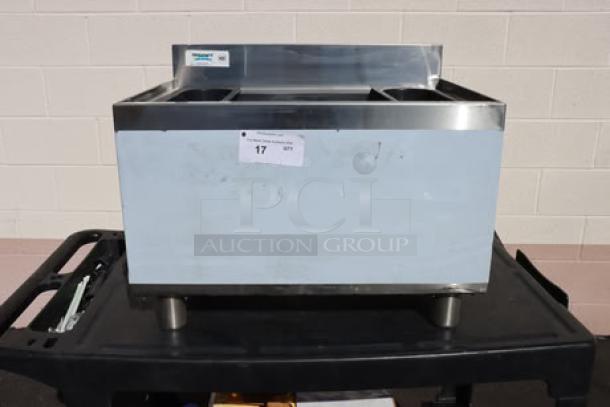 Brand new Regency 600IB1824CP underbar ice bin with 7 circuit post-mix cold plate, bottle holders. Scratch-n-dent.