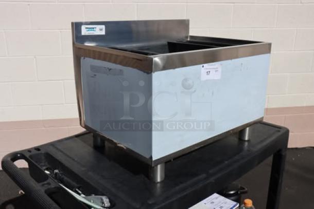 Brand new Regency 600IB1824CP 18" x 24" underbar ice bin with cold plate, bottle holders, scratch-n-dent condition.