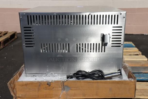 Brand new Vollrath CO4-120HS half-size convection oven in scratch-n-dent condition, 120V, serial P060-38577906-016, unpacked.